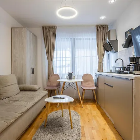 Apartment Nature & Romance Mm *